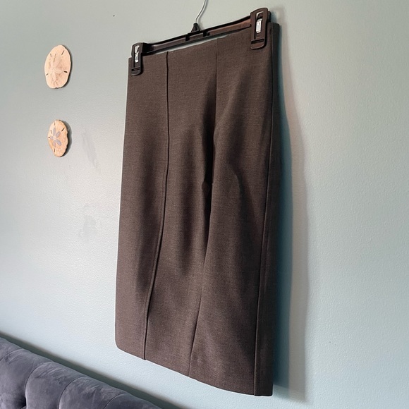 Express pencil skirt - Picture 4 of 7